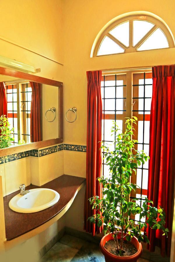 New Cape Hotel Kanyakumari Esterno foto
