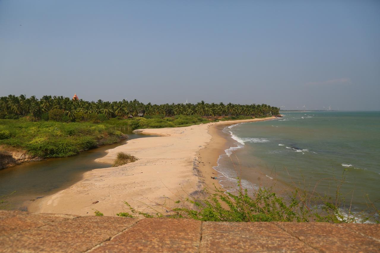 New Cape Hotel Kanyakumari Esterno foto