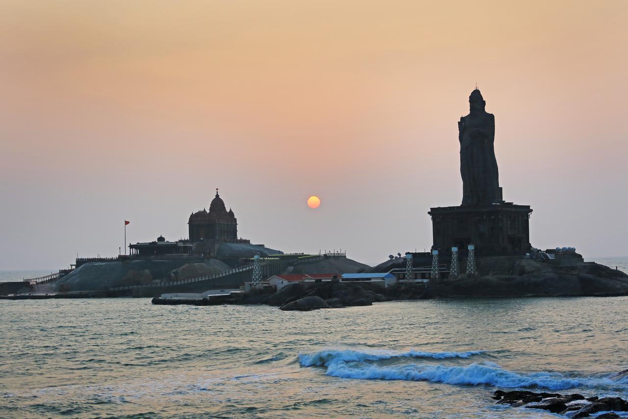 New Cape Hotel Kanyakumari Esterno foto
